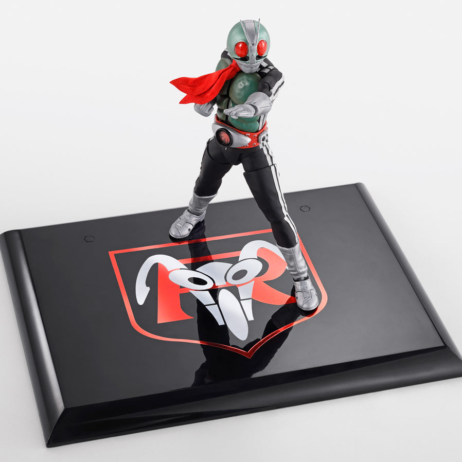 Masked Rider 1 Legendary Showa Masked Riders Edition Shinkoccho Seiho Figure Bandai