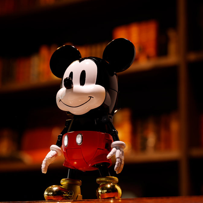 Super Change Mickey Mouse feat. Kunio Okawara Chogokin Bandai